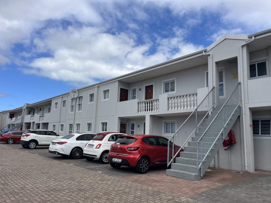 To Let 1 Bedroom Property for Rent in Parklands Western Cape